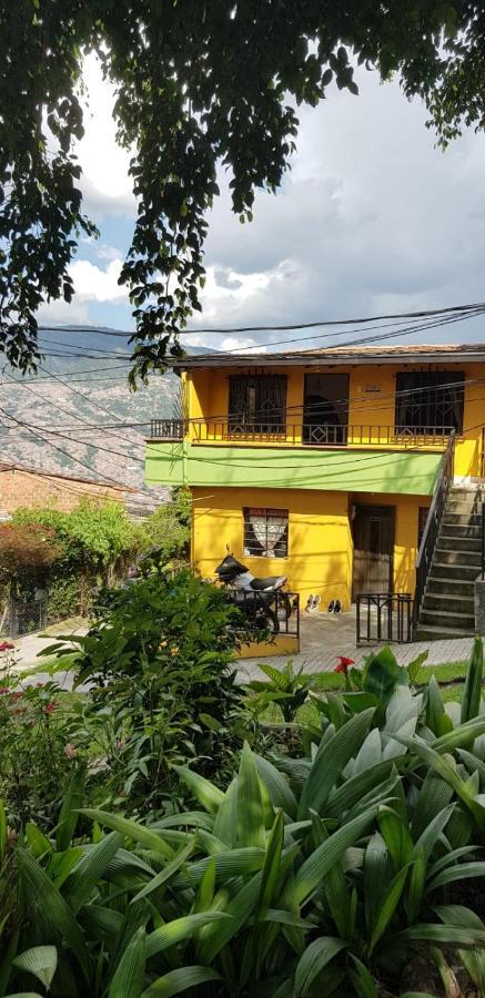 Wonderful House With Views In Medellin-Fiber Optics Apartment Ngoại thất bức ảnh